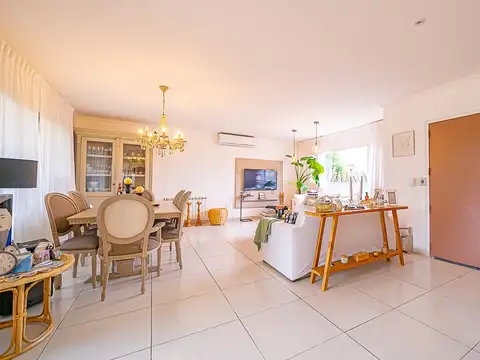 Casa en Venta de 5 dormitorios