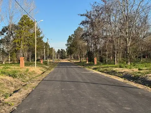Terreno en Venta en La Lonja, USD 26.000