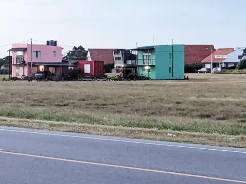 LOTE EN VENTA EL MARQUESADO SOBRE RUTA FRENTE AL MAR