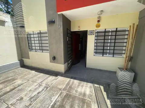 Moderno departamento en planta baja, a 3 cuadras del mar 