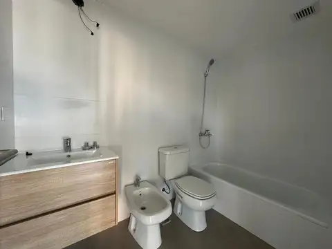 Departamento en Alquiler con 1 cocheras