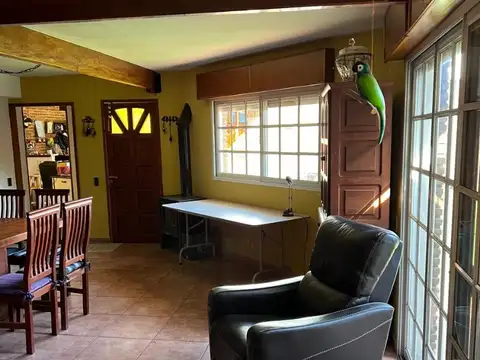 Espectacular casa virasoro 1500