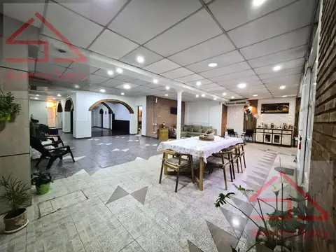 Casa en Alquiler en Lomas del Mirador, $ 2.900.000