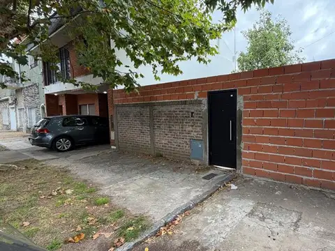 LOTE EN VENTA 338 MTS2 ZONA CENTRO BANFIELD