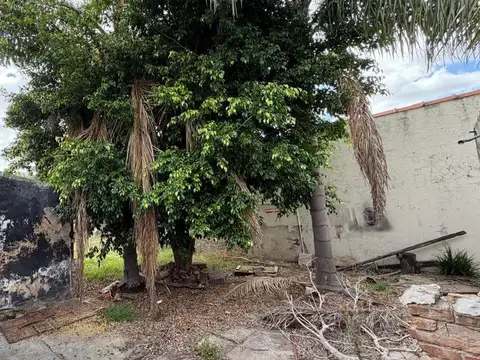 Terreno en Venta en Banfield, USD 150.000