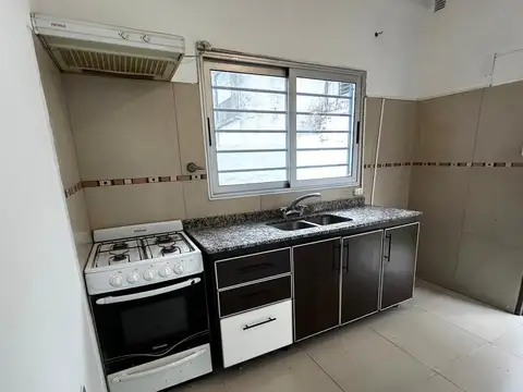 Depto Tipo Casa en Alquiler 15 años