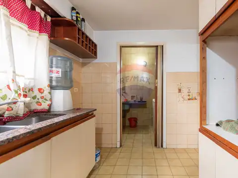 GALPON EN VENTA QUILMES OESTE 7 AMBIENTES
