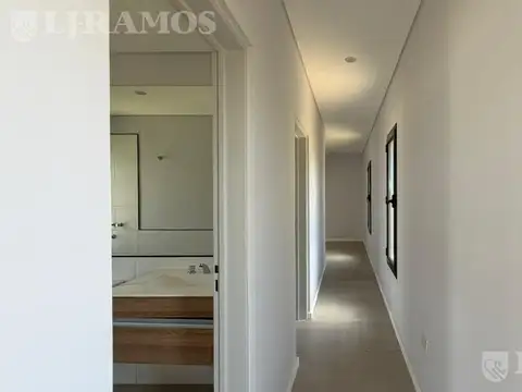 Casa en Alquiler en San Sebastián, USD 2.000