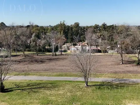 BARRIO PARQUE EL REMANSO - Rosalia de Castro 6800