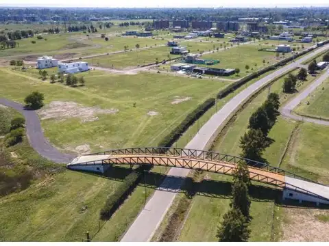 Lote en Los Pasos del Jockey Club - Barrio 2