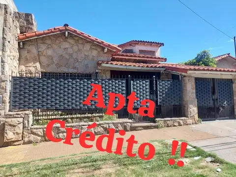 CASA EN VENTA EXELENTE UBICACION, EL PALOMAR, APTO CREDITO 