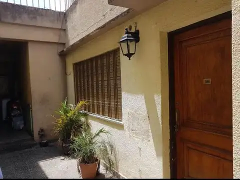 PH 3amb en DUPLEX patio terraza y garaje a refaccionar