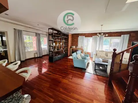 Casa 4 ambientes con 3 baños