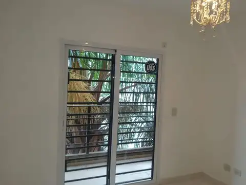 Departamento 2 ambientes en 2°piso en alquiler en San Justo