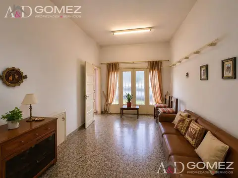 Depto Tipo Casa en Alquiler de 3 ambientes
