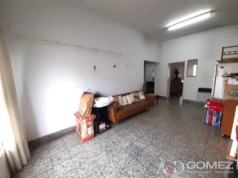 Depto Tipo Casa en Alquiler en Jose Leon Suarez, $ 850.000