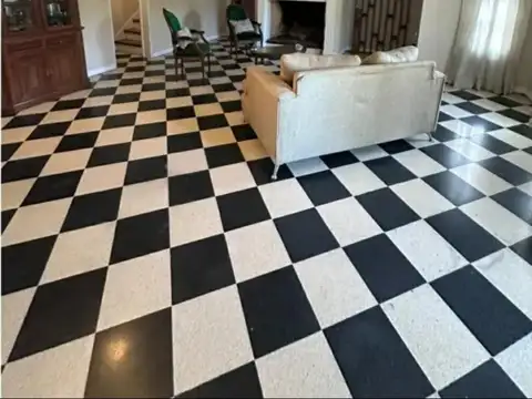 Quinta en Venta en Hosteria Sur, USD 111.111