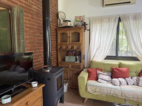 Diagonal 102, Salvador María Lobos