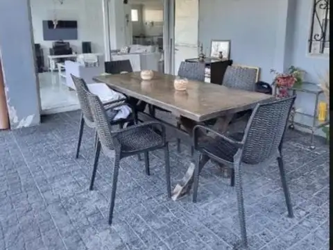 Venta! Casa de 4 ambientes  Haedo-