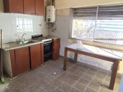 Venta PH en Bloque Avellaneda Balcón y Patio