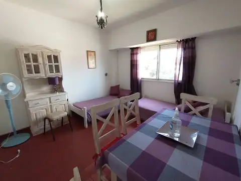 Strobell 300, Piso 4