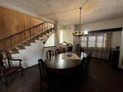CASA 3 dormitorios