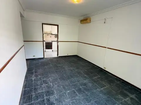 9 De Julio 1000 , Piso 2º