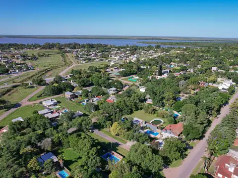 Rivadavia  al 1300