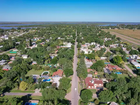 Rivadavia  al 1300
