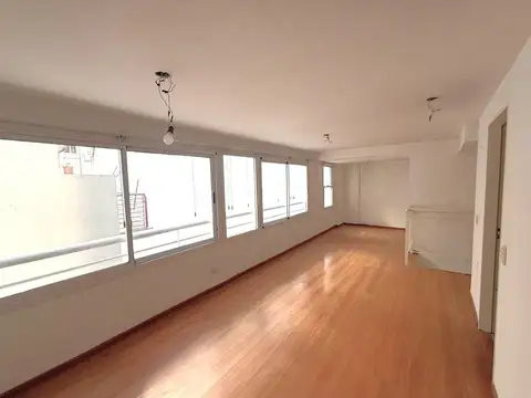 Duplex 2 Ambientes divisible con Vestidor y Balcon en Palermo Las Cañitas APTO CREDITO y profesional