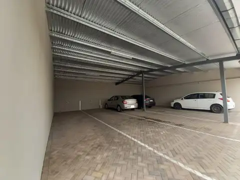 VENTA - Cochera - Echesortu, Rosario