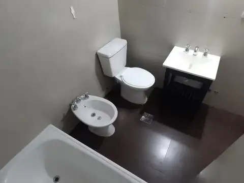 Depto Tipo Casa en Alquiler al Sur