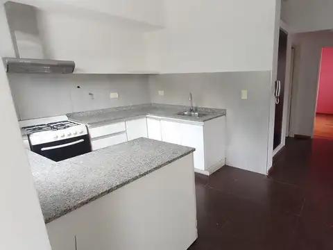 Depto Tipo Casa 2 ambientes con 1 baño