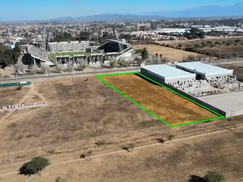 Zona Estadio Martearena. Zona Sur. Fernández Molina. Mza 100