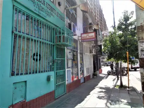 Local en Venta en Almagro, USD 210.000