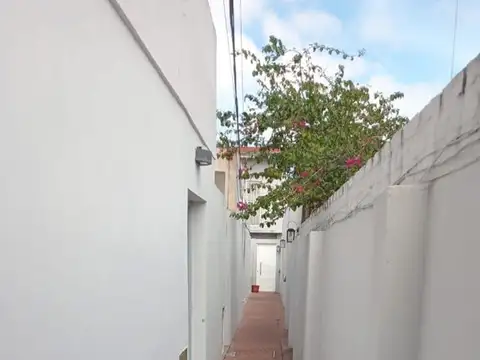Depto Tipo Casa en Venta de 2 ambientes