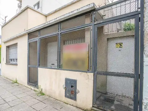 VENTA CASA 3 AMB C/JARDIN Y QUINCHO QUILMES ESTE