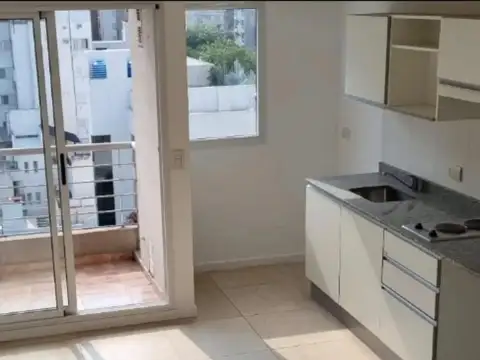 ALEM 1200 MONOAMBIENTE BALCON CONTRAFRENTE