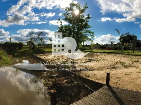 Terreno en Venta en Campos De La Enriqueta, USD 18.000