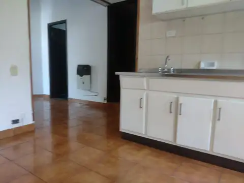 Depto Tipo Casa 3 ambientes con 3 baños