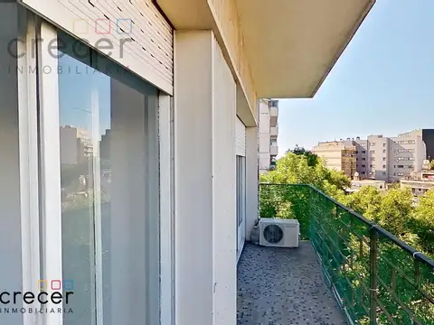 Venta departamento 3 ambientes con balcon corrido al frente apto credito