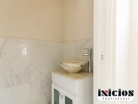 UF2 - Hermoso y Moderno Departamento en un Complejo - C795