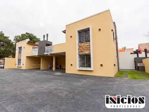 UF2 - Hermoso y Moderno Departamento en un Complejo - C795