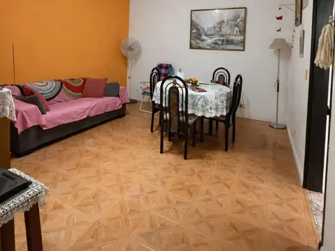 Depto Tipo Casa en Venta 22 años