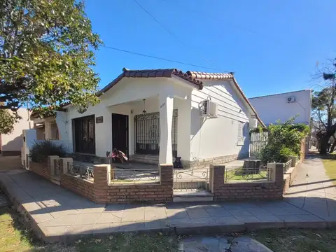 Casa en excelente estado en buena ubicacion