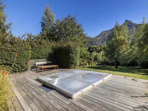 Casa 7 ambientes con 4 baños