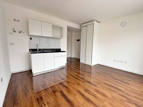 Venta Monoambiente 31 m2 balcón y amenities Monserrat