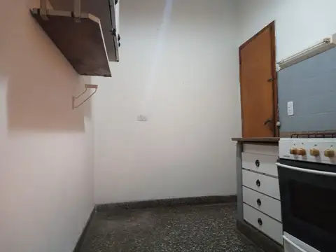Depto Tipo Casa en Venta 43 años
