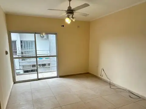 Departamento en Alquiler en Resistencia, $ 400.000