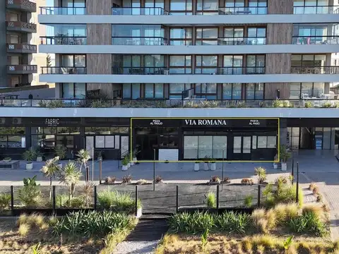 Local Comercial en Av Bunge 150.